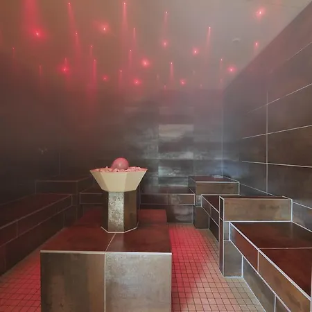 ガルテンホテル ＆ ヴァイングート フェフェル 4* デュルンシュタイン