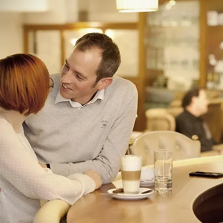 Gartenhotel & Weingut Pfeffel 4* Dürnstein