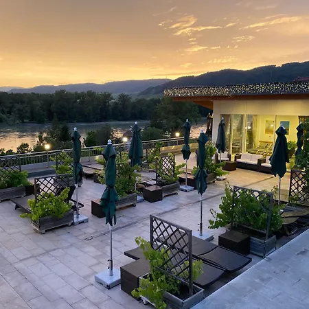 Gartenhotel&weingut Pfeffel