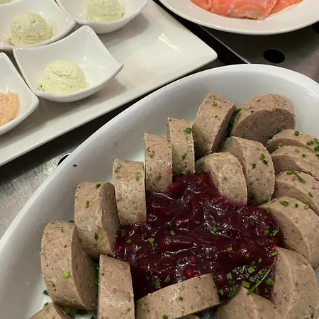 ガルテンホテル ＆ ヴァイングート フェフェル ホテル