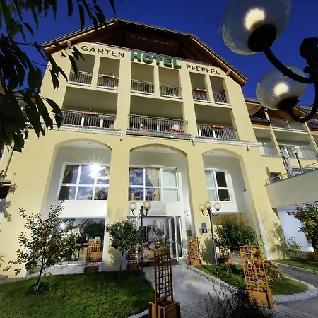 Ξενοδοχείο Gartenhotel & Weingut Pfeffel 4*