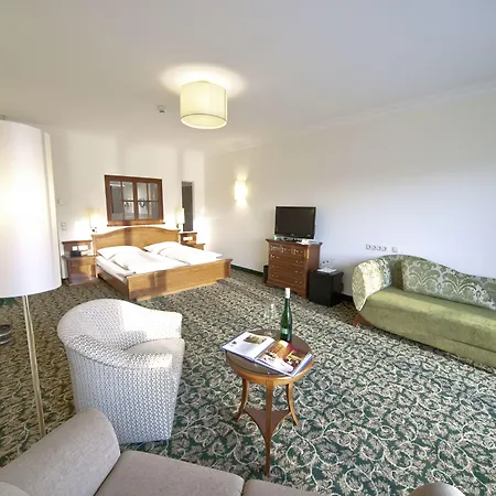 Gartenhotel&weingut Pfeffel 4* Dürnstein
