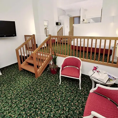 Gartenhotel&weingut Pfeffel 4* Dürnstein