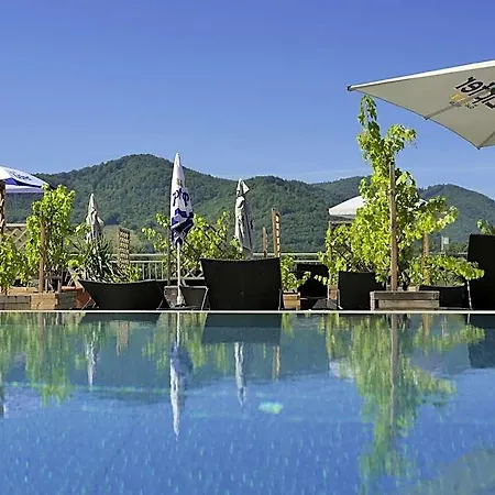 Hotel Gartenhotel & Weingut Pfeffel