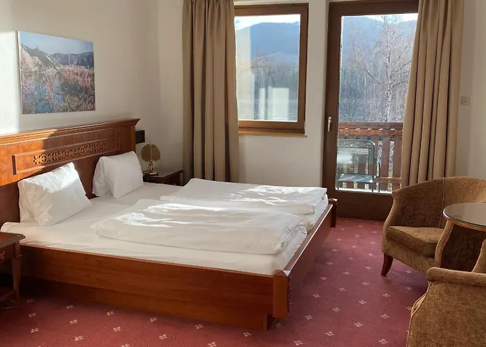 Hotel Gartenhotel & Weingut Pfeffel