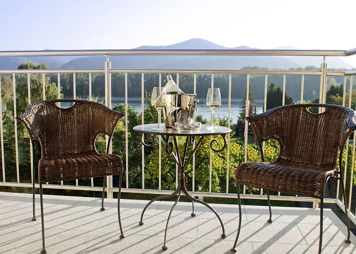 Gartenhotel&weingut Pfeffel 4*