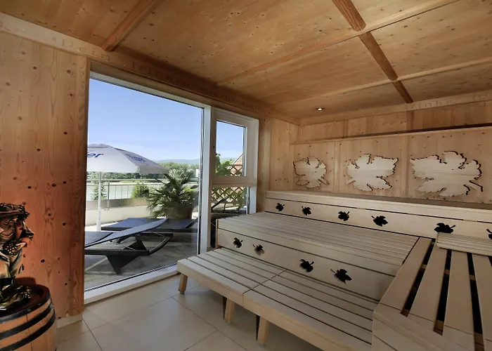 Gartenhotel & Weingut Pfeffel 4* Dürnstein