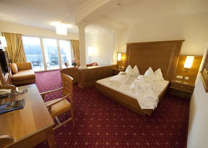 Hotel Gartenhotel & Weingut Pfeffel