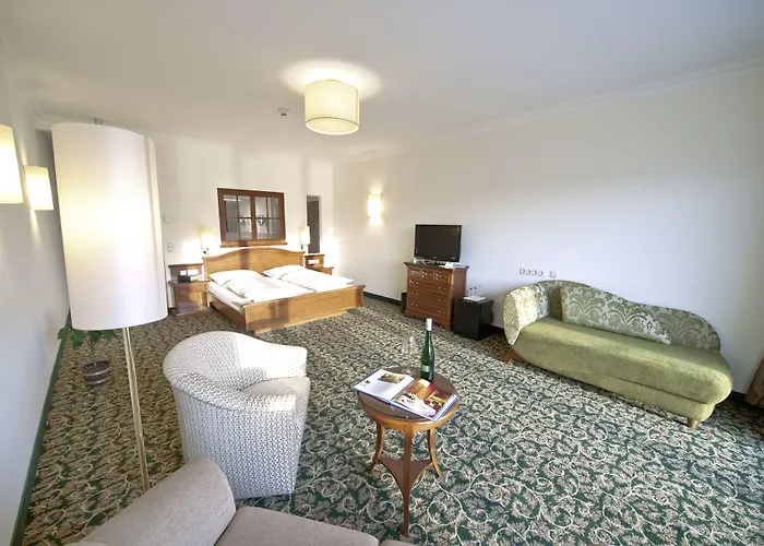 Gartenhotel & Weingut Pfeffel 4* Dürnstein